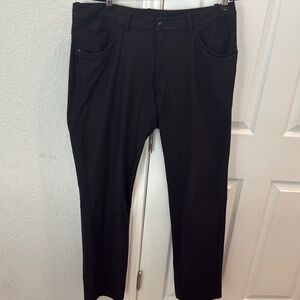 Lululemon Commission Men’s Pants Black Size 36